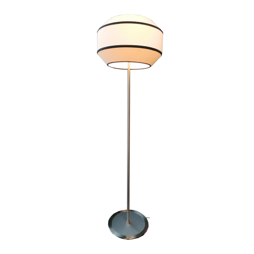 Lampadar Loft